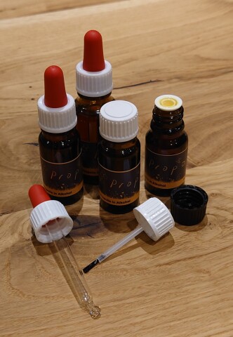 Propolis
